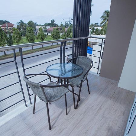 Rovira Suites Dumaguete City Bagian luar foto