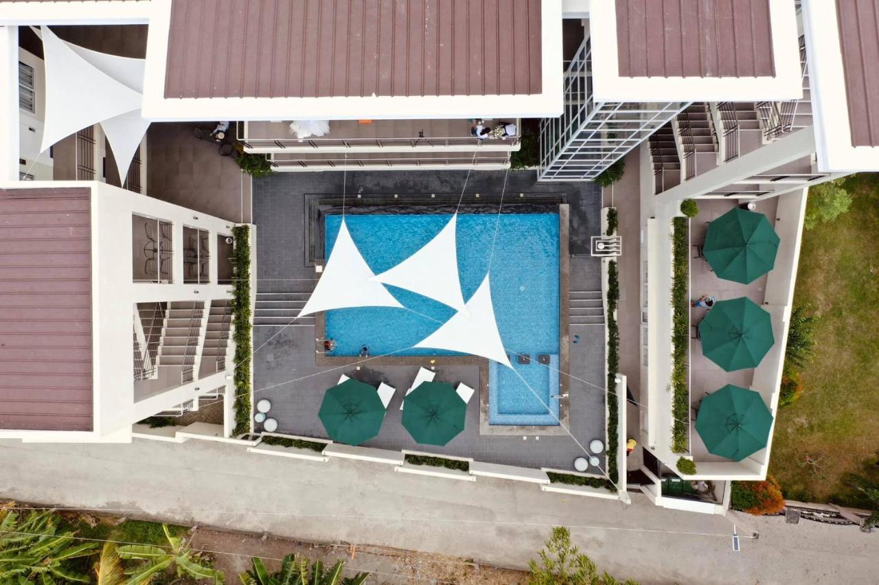 Rovira Suites Dumaguete City Bagian luar foto
